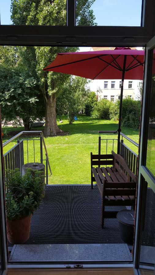 Aryve Jc Studio - Altstadtnahes Boutique Apartment Inklusive Kostenfreiem Parkplatz แอร์ฟวร์ท ภายนอก รูปภาพ